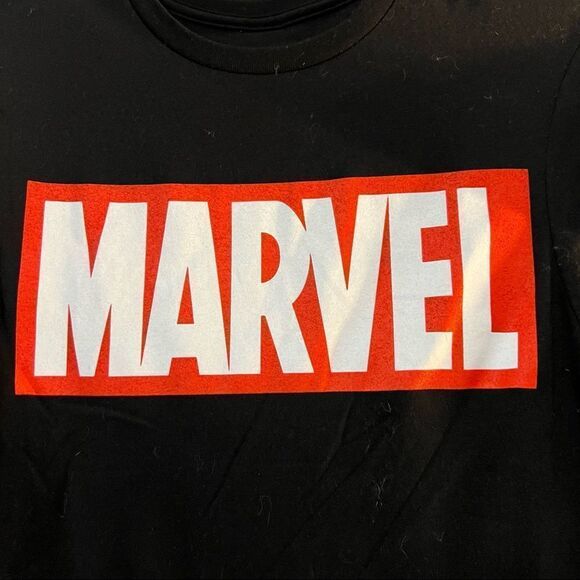 NEW Marvel Comics Black Red Logo T-Shirt Mens Graphic Adult Small - Picture 2 of 6